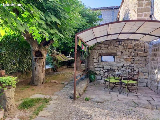 Maison vente à Largentière, Berrias-et-casteljau