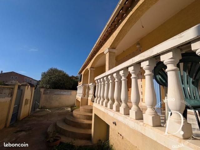 Maison vente à Arles, Bouches-du-Rhône