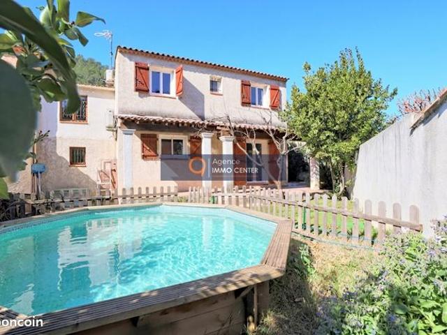 Maison vente à Arrondissement de Toulon, Solliès-toucas