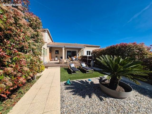 Maison vente à Arrondissement de Toulon, Solliès-ville