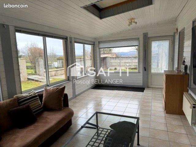 Maison vente à Riom, Servant