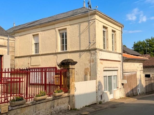Maison vente à Jonzac, Nieul-le-virouil