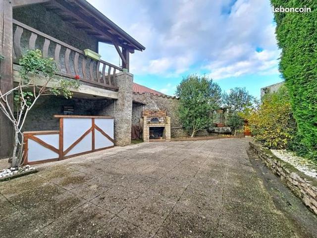 Maison vente à Bourg-en-Bresse, Pont-de-vaux