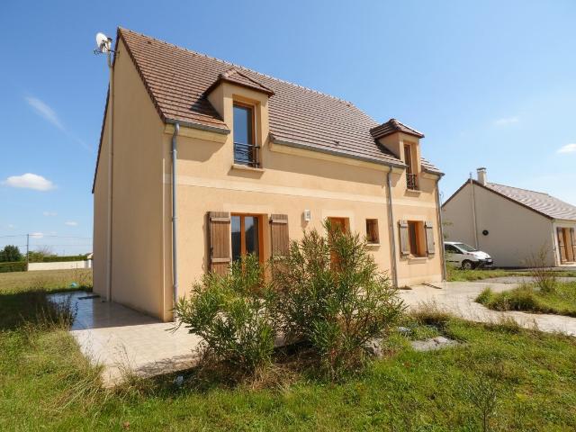 Maison vente à Pithiviers, Ascoux