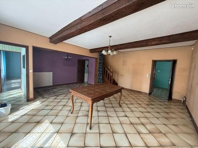 Maison vente à Avranches, Reffuveille