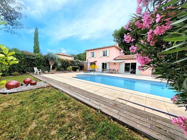 Maison vente à Arrondissement de Draguignan, Bagnols-en-forêt