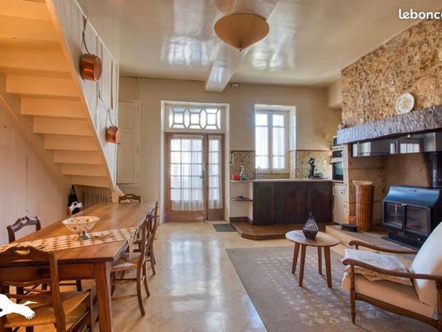Maison vente à Peyrignac, Dordogne
