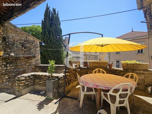 Maison vente à Nyons, Tulette