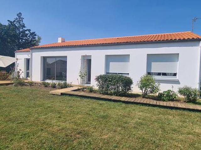 Maison vente à Fontenay-le-Comte, Champagné-les-marais