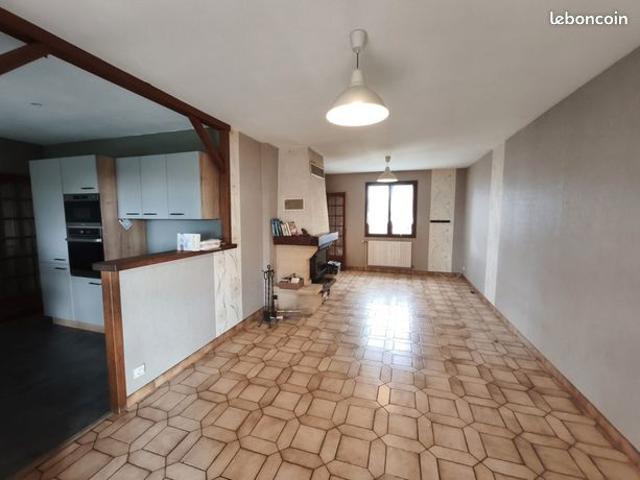 Maison vente à Beauvais, Juvignies