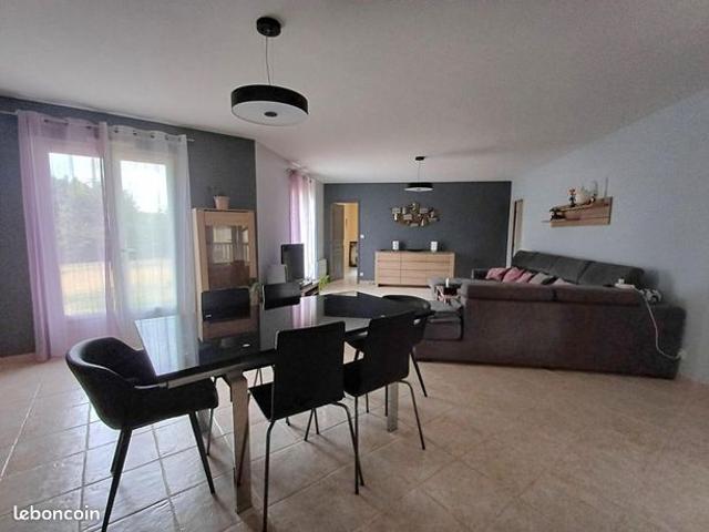 Maison vente à Niort, Saint-gelais