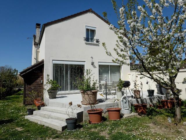 Maison vente à Fontainebleau, Bois-le-roi
