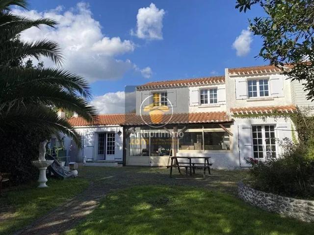 Maison vente à Les Sables-d'Olonne, Bois-de-céné
