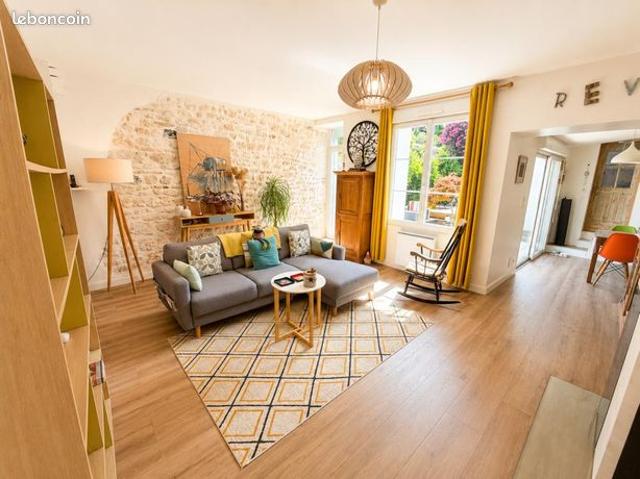 Maison vente à Saintes