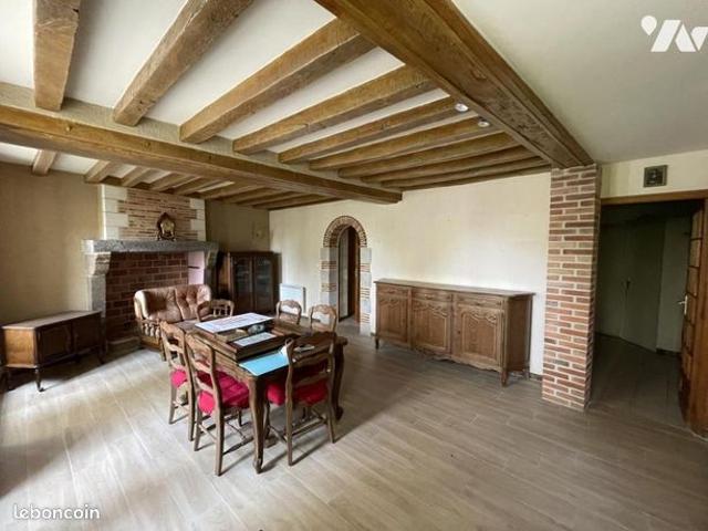 Maison vente à Château-Gontier, Méral