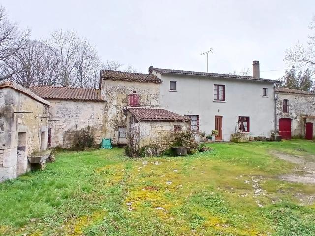 Maison vente à Nontron, Nouvelle-Aquitaine