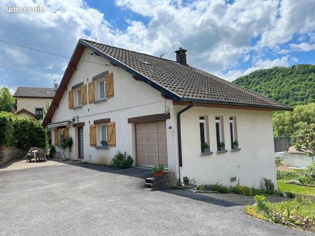 Maison vente à Besançon, Montgesoye