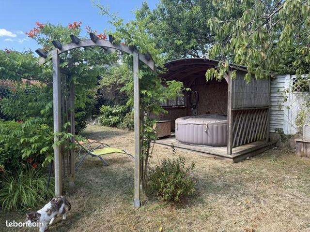 Maison vente à Orléans, Vennecy