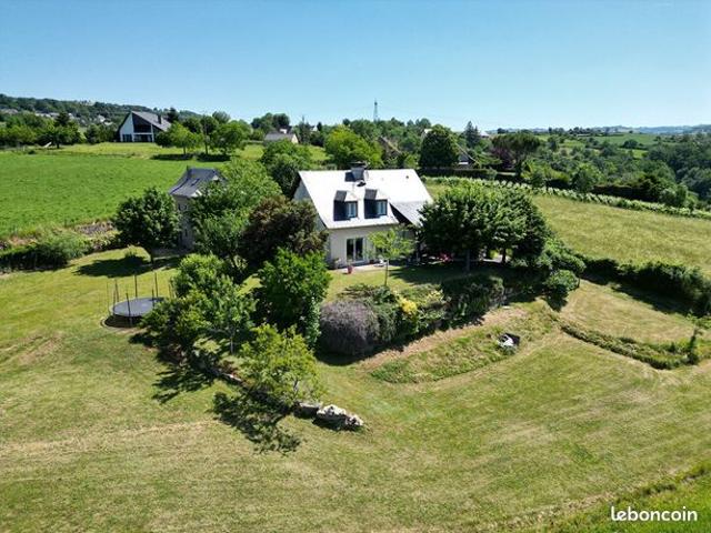Maison vente à Rodez, Castelnau-de-mandailles