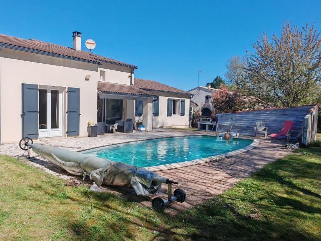 Maison vente à Saintes, Fontcouverte