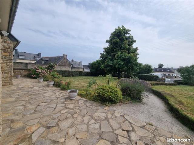 Maison vente à Guingamp, Bretagne