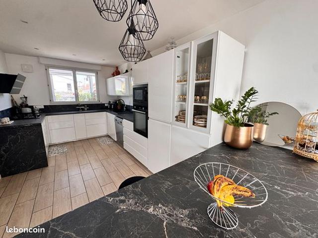 Maison vente à Bordeaux, Cenon