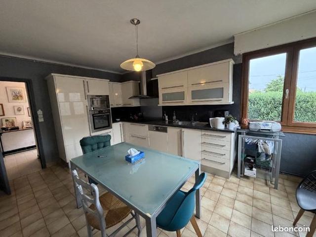 Maison vente à Arras, Guémappe