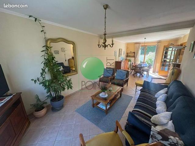 Maison vente à Évry, Vert-le-grand