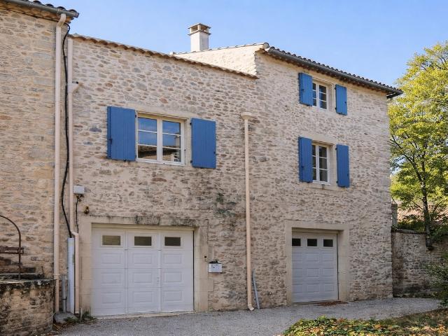 Maison vente à Alès, Saint-denis