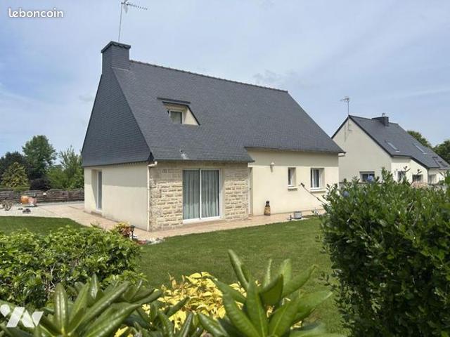Maison vente à Guingamp, Bretagne