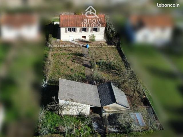 Maison vente à Montmorillon, Mauprévoir
