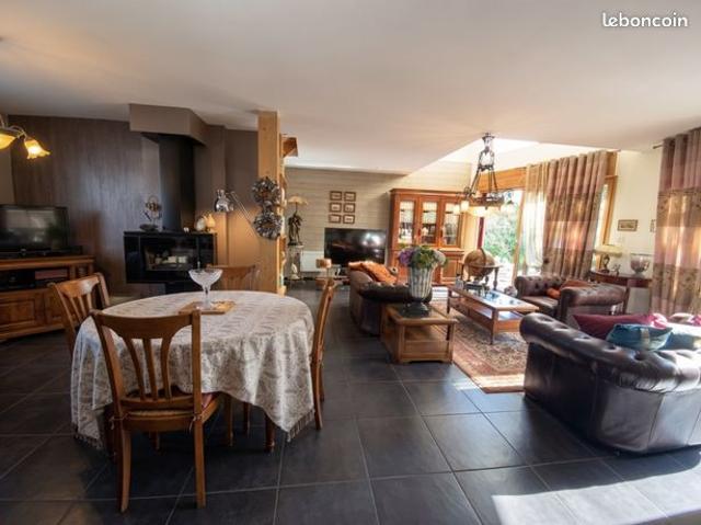 Maison vente à Laval, Saint-berthevin