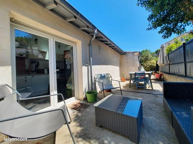 Maison vente à Saintes