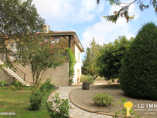 Maison vente à Jonzac, Saint-fort-sur-gironde