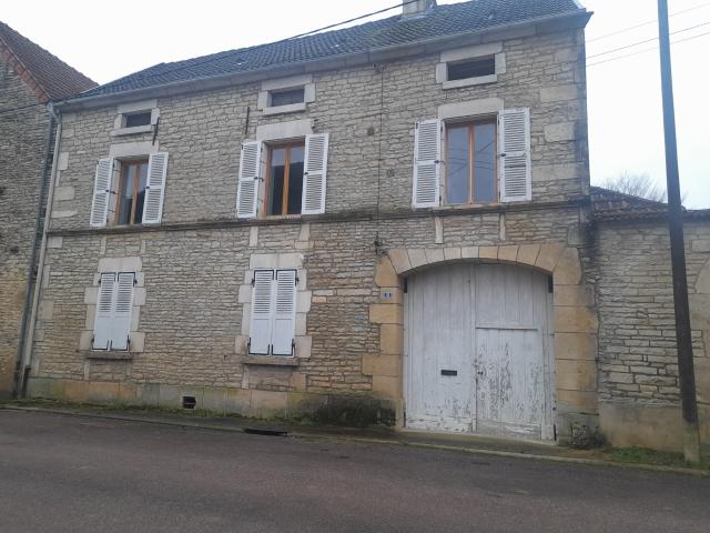 Maison vente à Montbard, Asnières-en-montagne