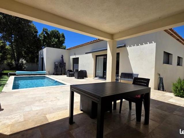 Maison vente à Aix-en-Provence, Lambesc