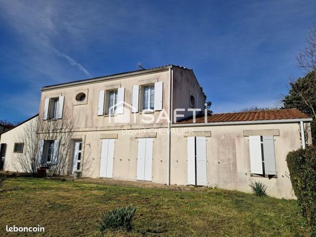 Maison vente à Jonzac, Saint-genis-de-saintonge