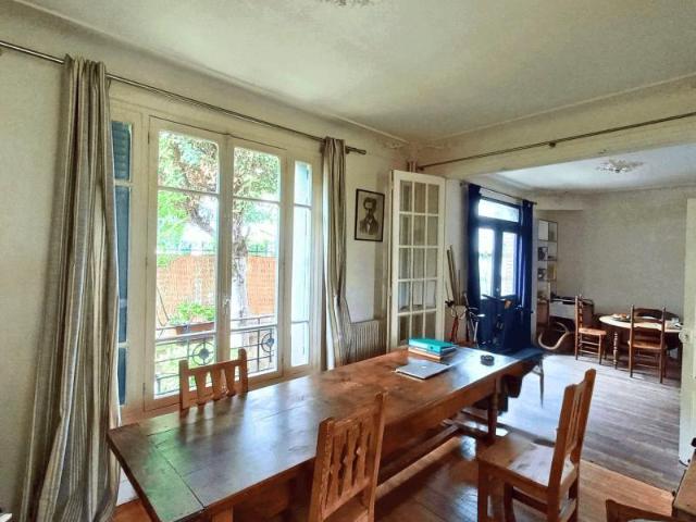 Maison vente à Nanterre, Suresnes