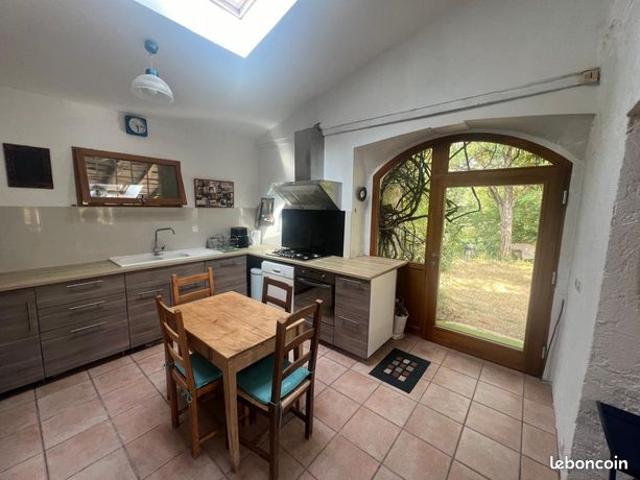 Maison vente à Saintes, Arces