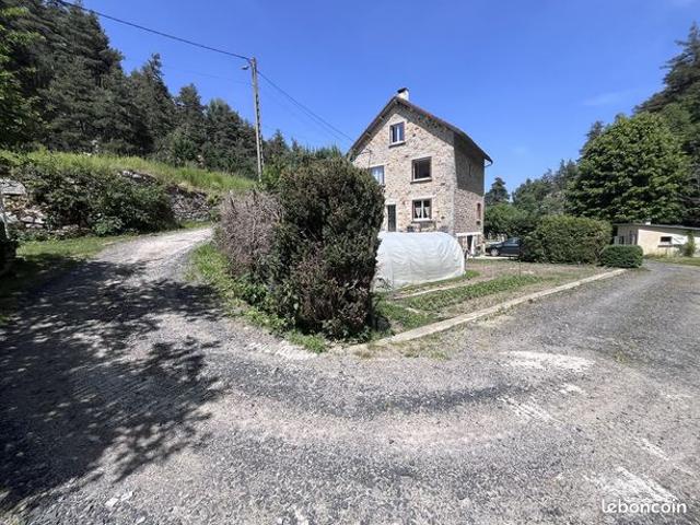 Maison vente à Saint-chély-d'apcher