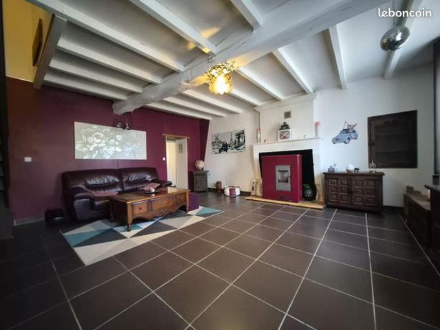Maison vente à Saintes, Plassay
