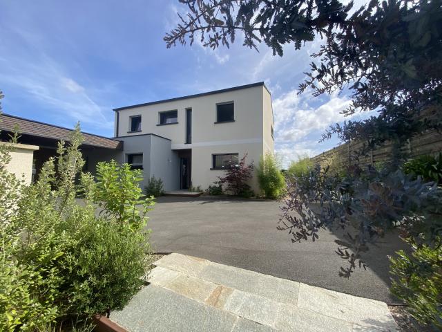 Maison vente à Minihy-Tréguier, Côtes-d'Armor