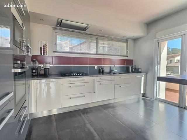 Maison vente à Arrondissement de Toulon, Pierrefeu-du-var