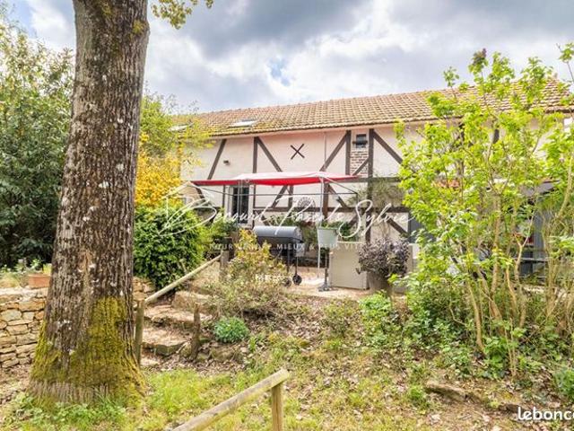 Maison vente à La Roche-sur-Yon, Sainte-cécile
