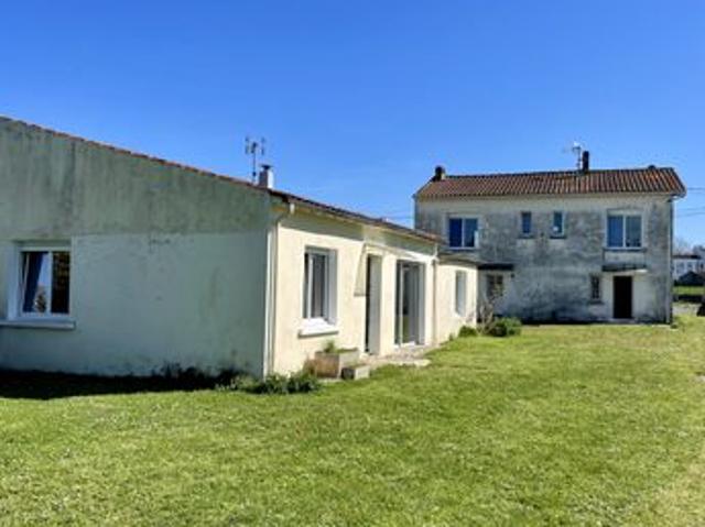 Maison vente à Saintes