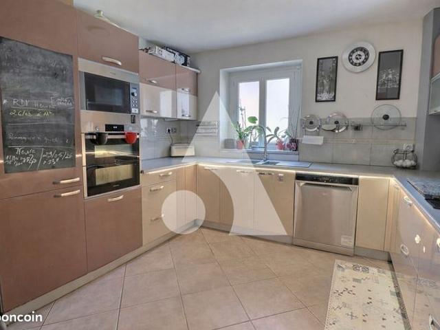 Maison vente à Pontoise, Méry-sur-oise