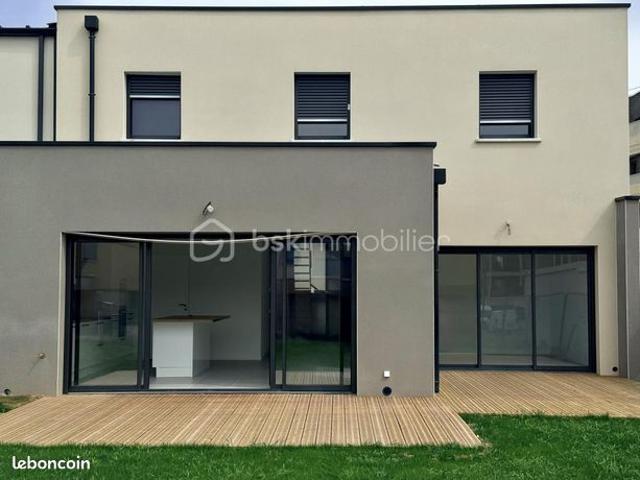 Maison vente à Alençon, Pacé