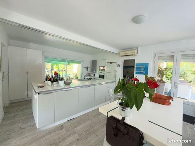 Maison vente à Saintes, Mortagne-sur-gironde