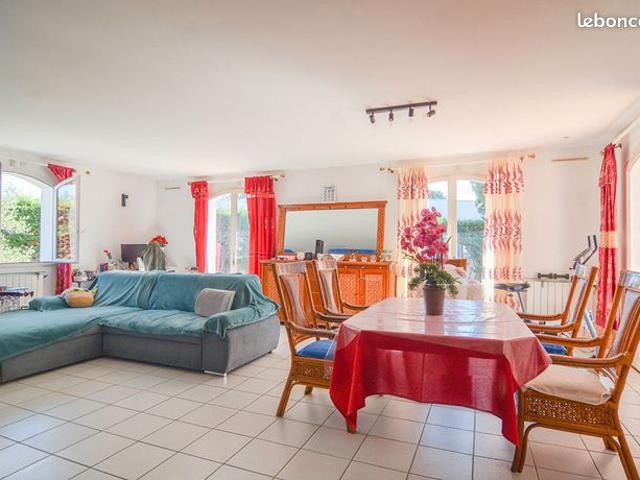 Maison vente à Le Haillan, Gironde