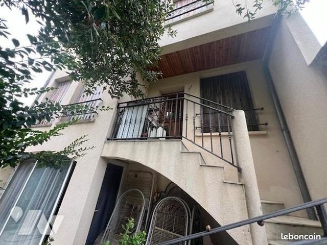 Maison vente à Carrières-sur-seine, Martinique